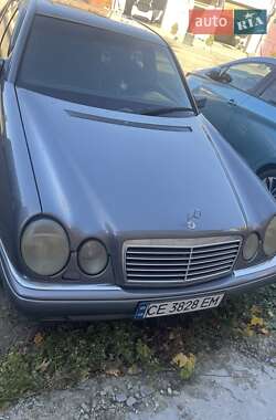 Mercedes-Benz E-Class  1997