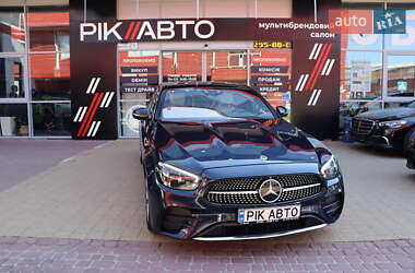 Mercedes-Benz E-Class  2022