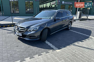 Mercedes-Benz E-Class  2013
