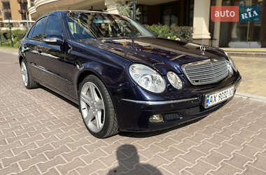 Mercedes-Benz E-Class  2005