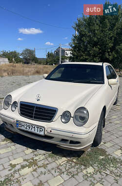 Mercedes-Benz E-Class  2000