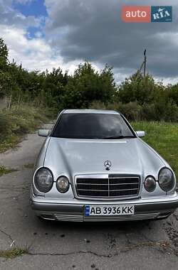 Mercedes-Benz E-Class  1997