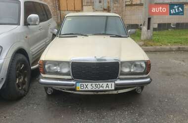 Mercedes-Benz E-Class 1982