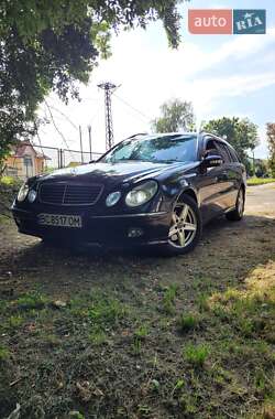 Mercedes-Benz E-Class  2004