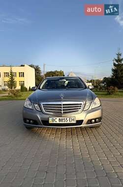 Mercedes-Benz E-Class  2010