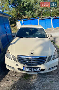 Mercedes-Benz E-Class  2011