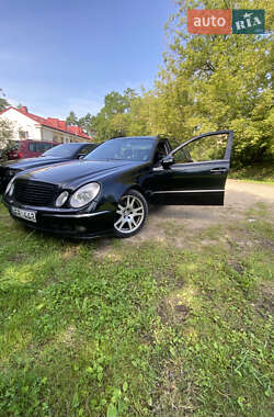Mercedes-Benz E-Class  2003