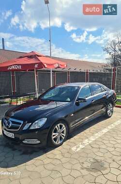 Mercedes-Benz E-Class  2010