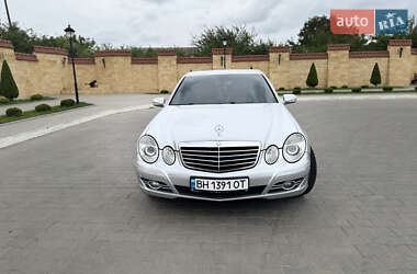 Mercedes-Benz E-Class  2006