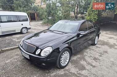 Mercedes-Benz E-Class 2005