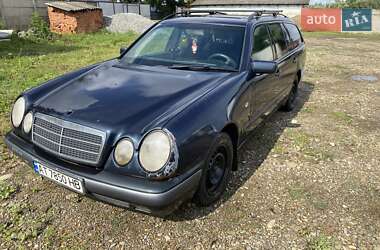 Mercedes-Benz E-Class  1998
