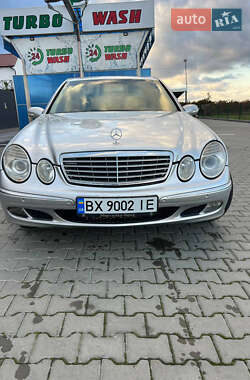 Mercedes-Benz E-Class  2002