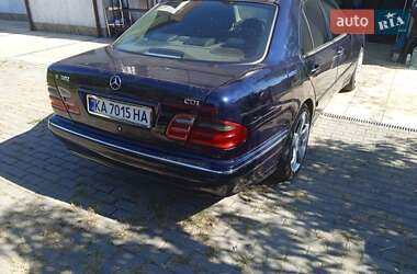 Mercedes-Benz E-Class  2000