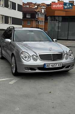 Mercedes-Benz E-Class  2005