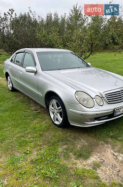 Mercedes-Benz E-Class  2003