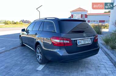 Mercedes-Benz E-Class 2011