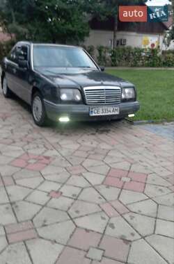 Mercedes-Benz E-Class  1994