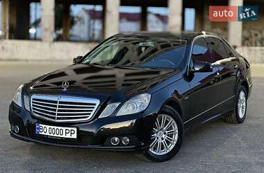 Mercedes-Benz E-Class  2009