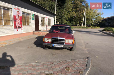 Mercedes-Benz E-Class 1983