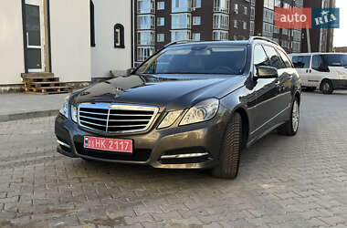 Mercedes-Benz E-Class  2011