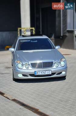 Mercedes-Benz E-Class  2005