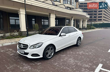 Mercedes-Benz E-Class  2015