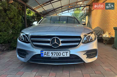 Mercedes-Benz E-Class  2016