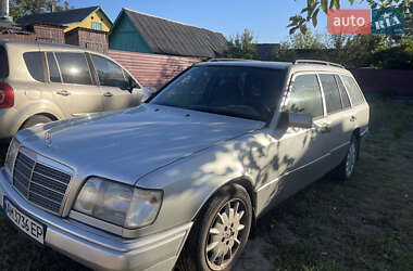 Mercedes-Benz E-Class  1994