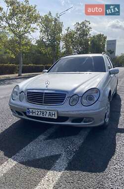 Mercedes-Benz E-Class  2003