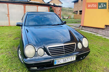 Mercedes-Benz E-Class  2001