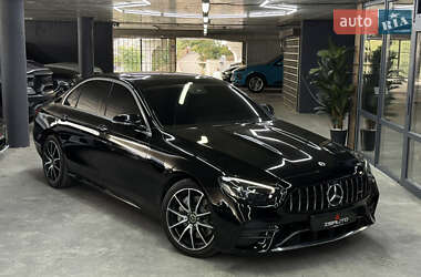 Mercedes-Benz E-Class  2021