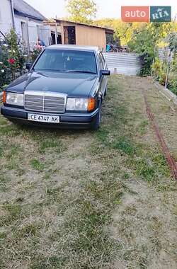 Mercedes-Benz E-Class  1989
