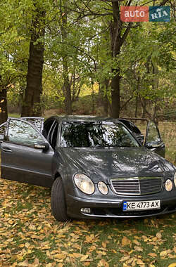 Mercedes-Benz E-Class  2006