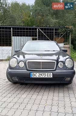 Mercedes-Benz E-Class  1997