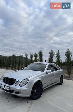 Mercedes-Benz E-Class  2002