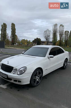 Mercedes-Benz E-Class  2004