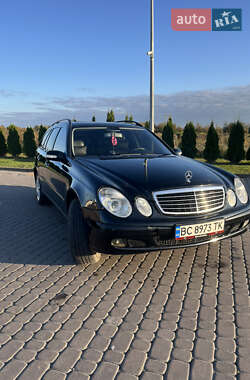 Mercedes-Benz E-Class  2004