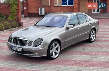 Mercedes-Benz E-Class  2005