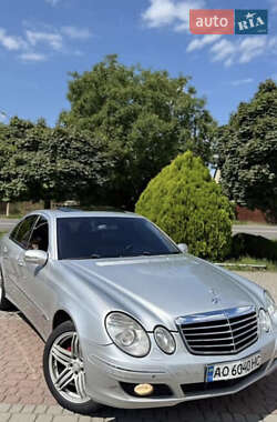 Mercedes-Benz E-Class  2002