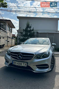 Mercedes-Benz E-Class  2011
