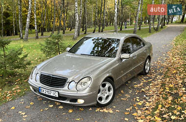 Mercedes-Benz E-Class  2004