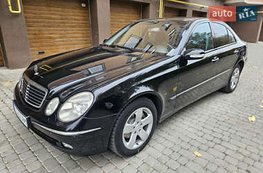 Mercedes-Benz E-Class  2004