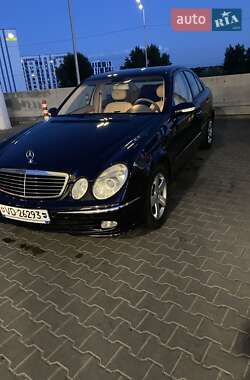 Mercedes-Benz E-Class  2003