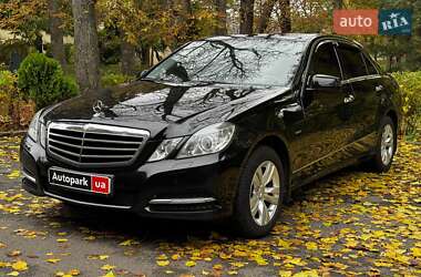 Mercedes-Benz E-Class  2010