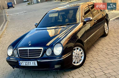 Mercedes-Benz E-Class  2001