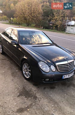 Mercedes-Benz E-Class  2005