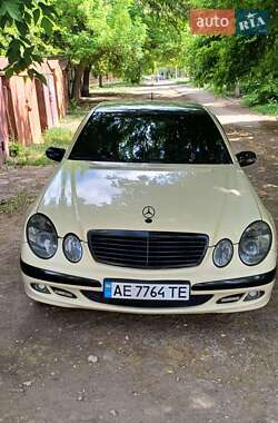 Mercedes-Benz E-Class  2005