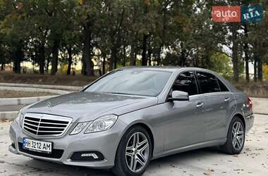 Mercedes-Benz E-Class 2010