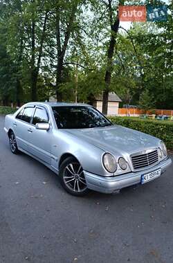 Mercedes-Benz E-Class  1997