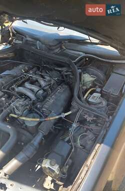 Mercedes-Benz E-Class  1985